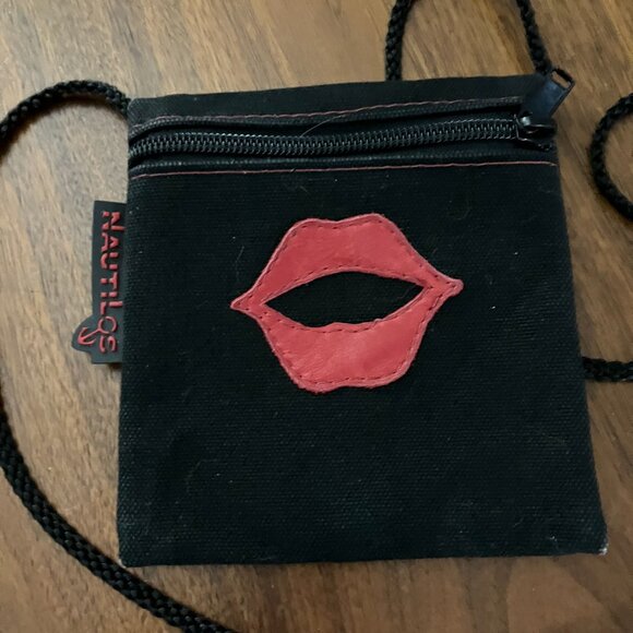 Nautilos Shoulder Bag - Picture 2 of 3